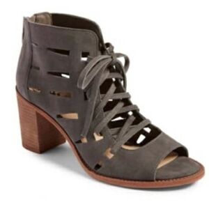Vince Camuto Women Tressa Ankle Zip Back Heels Lace Up open toe shoes sz 6.5M